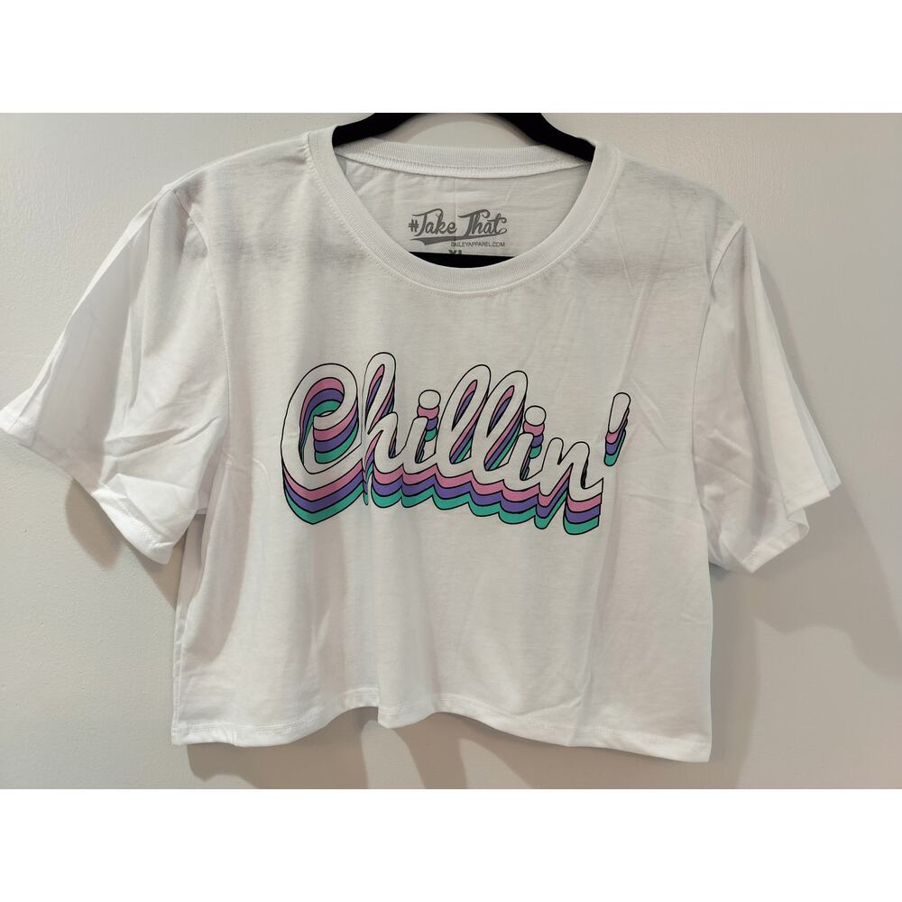 #Take That Juniors XL White Crop Tee “Chillin’” Graphic Short Sleeve Top